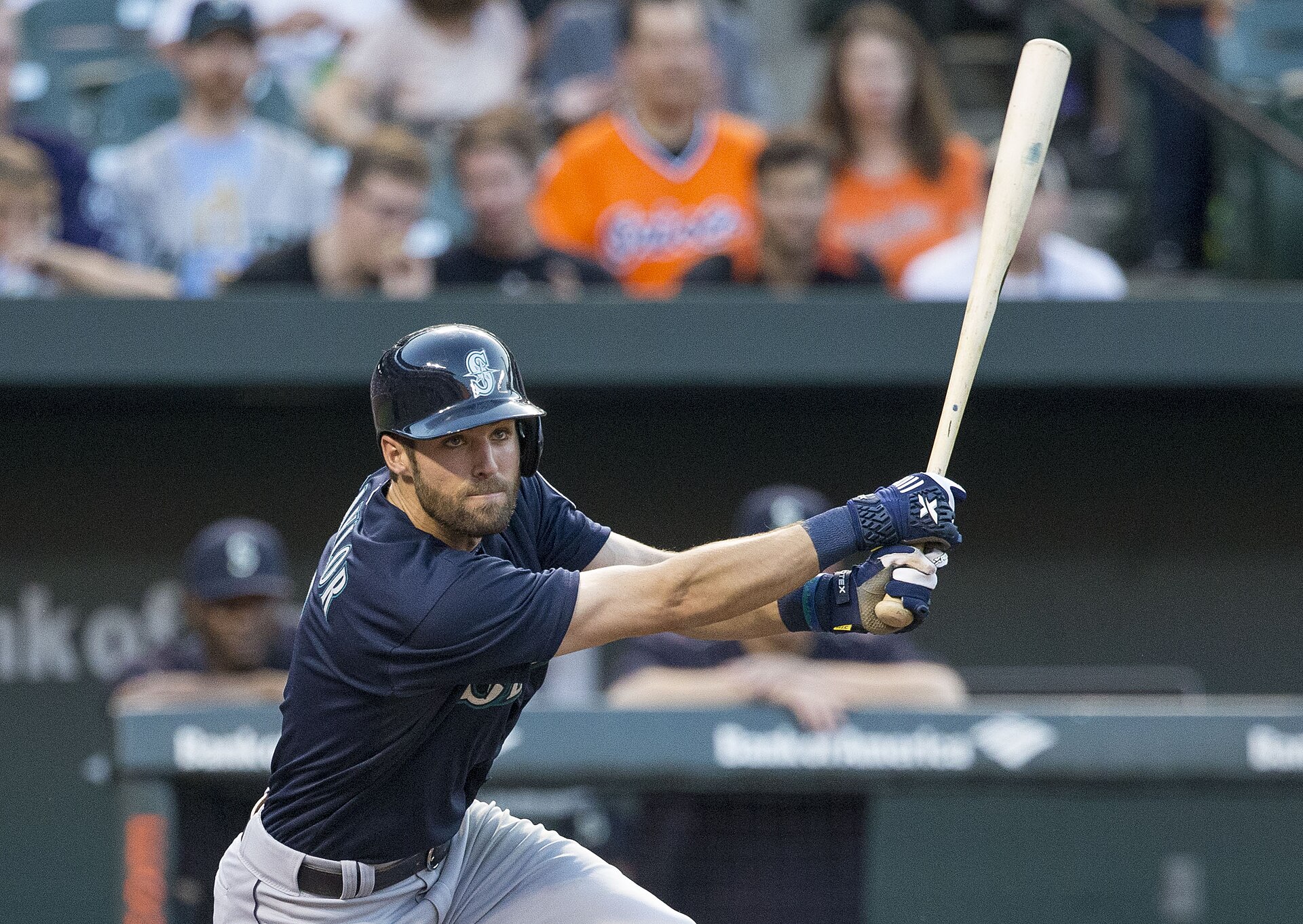 Chris Taylor renonce à la retraite et rejoint la liste des blessés des ligues mineures pour une fracture à l'avant-bras gauche
