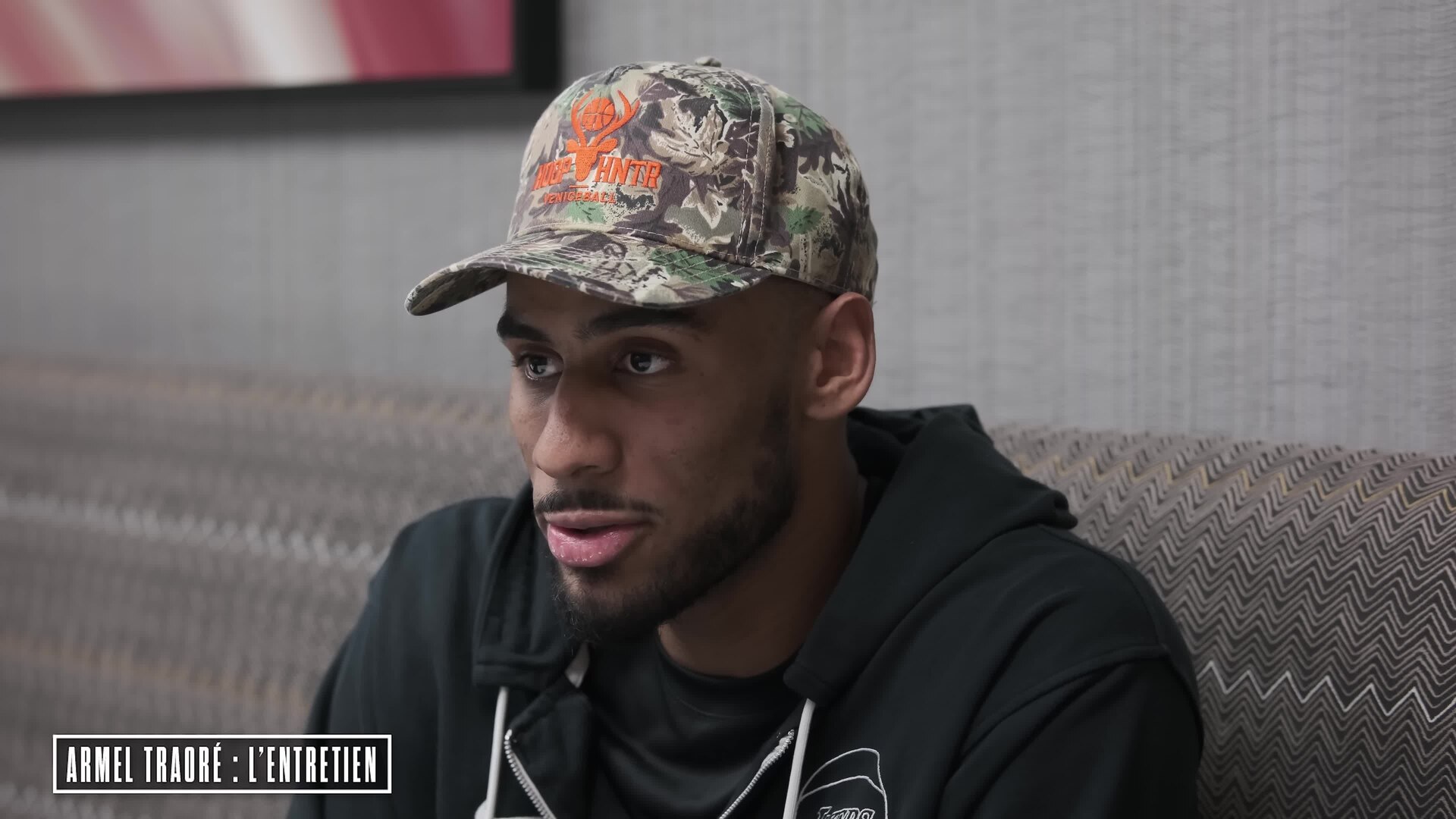 LeBron James se confie sur l'absence de son père : « J'ai l'impression d'être un gosse plutôt sympa »