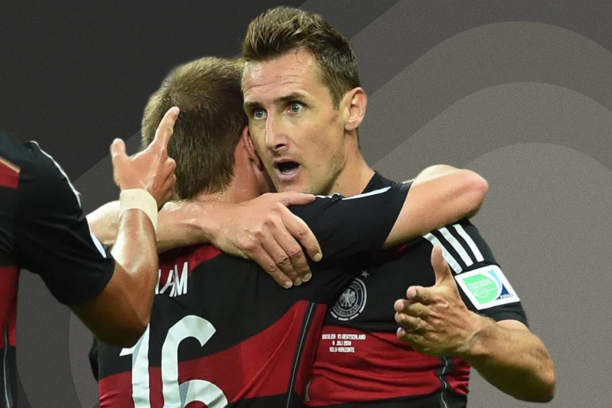 Klose raconte le 7-1 contre le Brésil : «On récupérait le ballon, et ça recommençait»