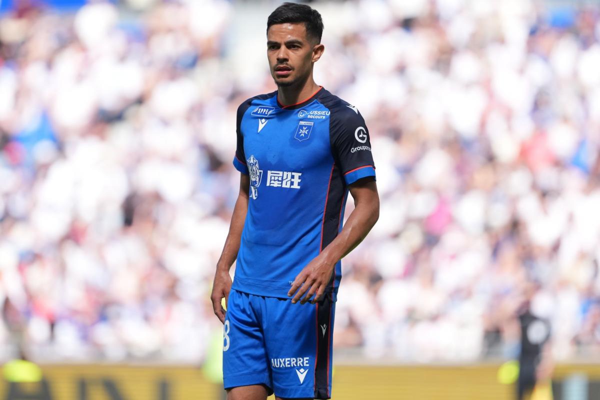 L'AJ Auxerre envisage de conserver Romain Faivre pour une saison supplémentaire