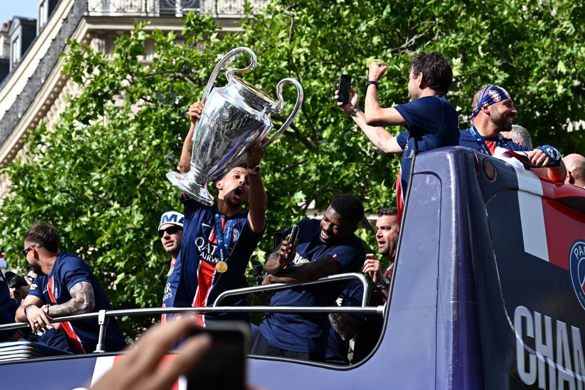Le trophée de Ligue 1 : ce qu'il advient après la remise aux champions